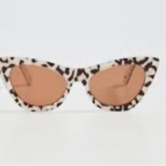 Lele Sadoughi Downtown Acetate Cat-Eye Sunglasses NWT $175 - Picture 3 of 10